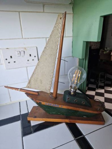 Asgard 1 Irish Mid Century period Vintage lamp model of  Asgard 1 wooden lamp