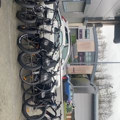 Collection of 2nd hand electric bikes ex demo 300-700