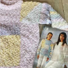 Girls Handknitted Jumper age 8