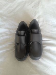 Boys school shoes size 1