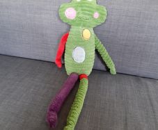 Mamas and Papas frog rattle
