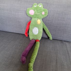Mamas and Papas frog rattle