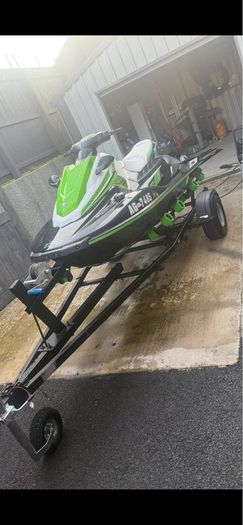 Yamaha ex deluxe jet ski