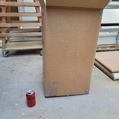 Cardboard packing boxes (19)