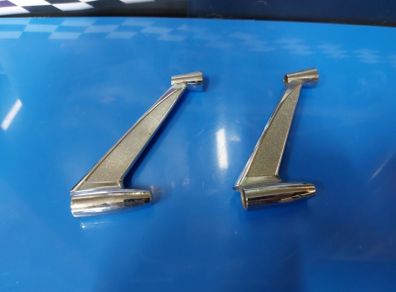 Chrome mirror arms