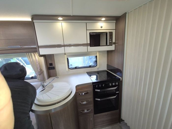 Camper