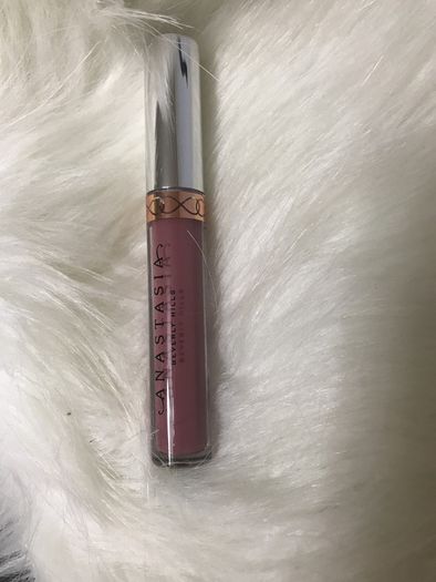 Anastasia Beverly Hills matte liquid lipstick in TROUBLE