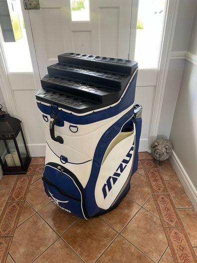 Mizuno Fitting Centre Extra Large Display Wheeled Golf Bag - Man Cave, Home Sim