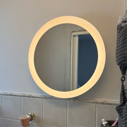 Philips Hue Adore Bathroom Mirror