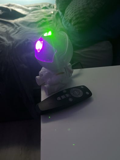 Astronaut Light Projector (with remote)