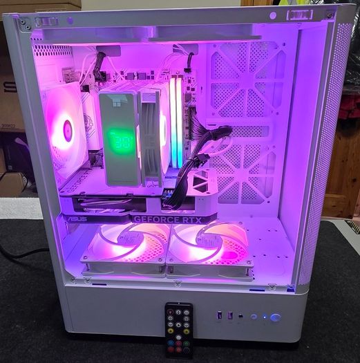 White Gamer Ryzen 5 RTX 4060 Gaming PC