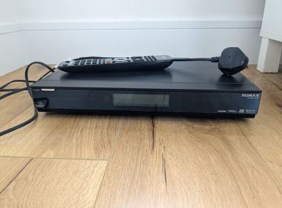 Humax Foxsat HDR 320gb Freesat