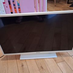 bush 32in tv