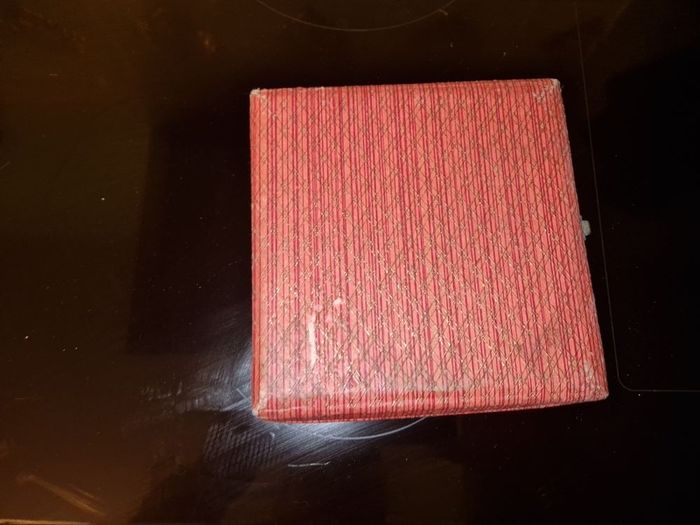 Vintage Coaster Win Elware