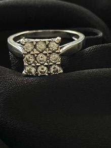 9ct white gold and Diamond Ring