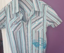 shirt 4-5 years old worn once
