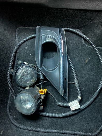 Citroen C4 fog lights