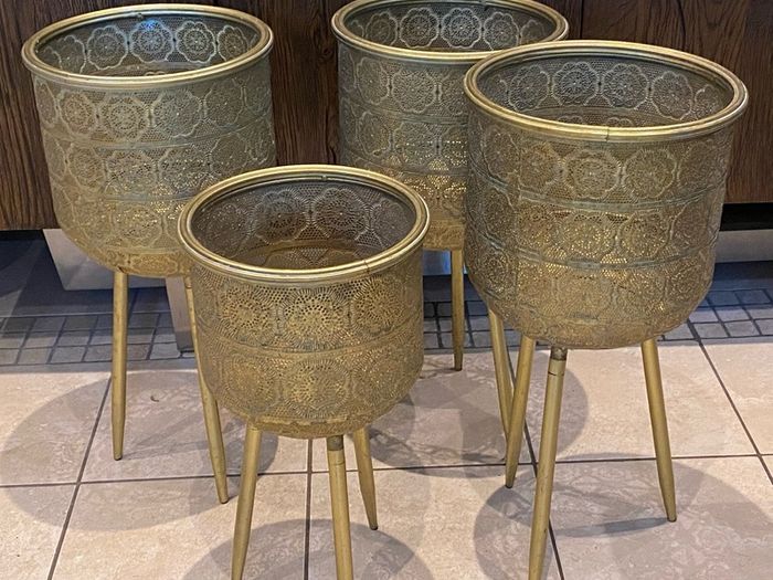 flowers pots