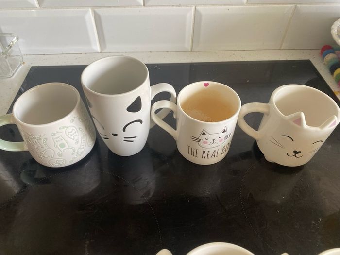 free tea /coffee mugs cups