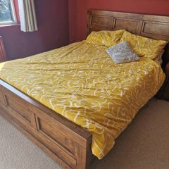 Hardwood Kingsize Bedframe