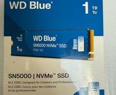 Western Digital Blue SN5000 NVMe 1TB hard drive