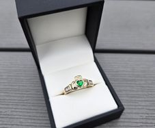 9ct Yellow Gold Claddagh Ring