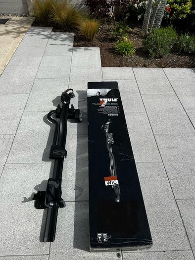NEW Thule ProRide 598 Roof Bike Rack Black Edition