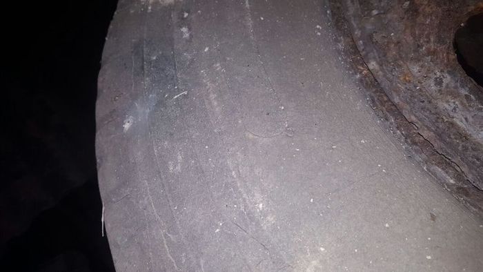 Tractor trailer wheels