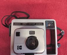 Vintage 1976 - Kodak Ek2 Instant Camera