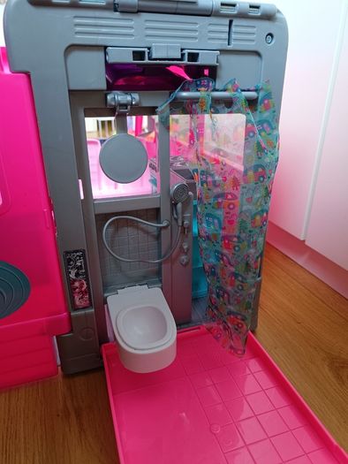Barbie Campervan