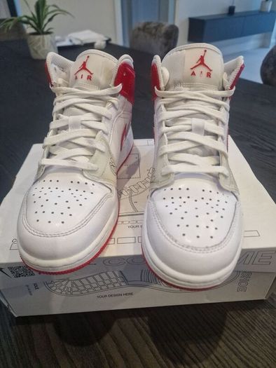 Air Jordan 1 Mid SS Chicago