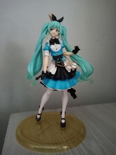 Anime figurene wonderland miku