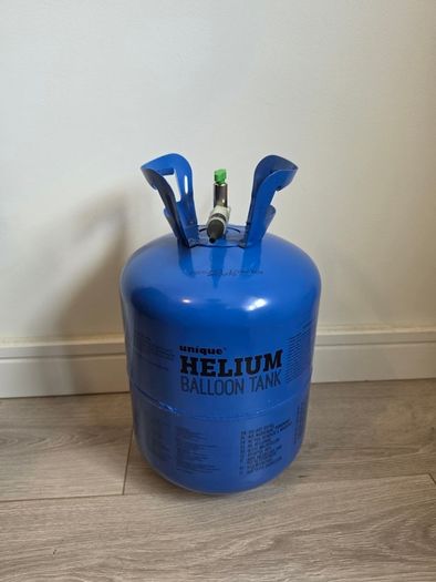Helium ballon tank (empty)