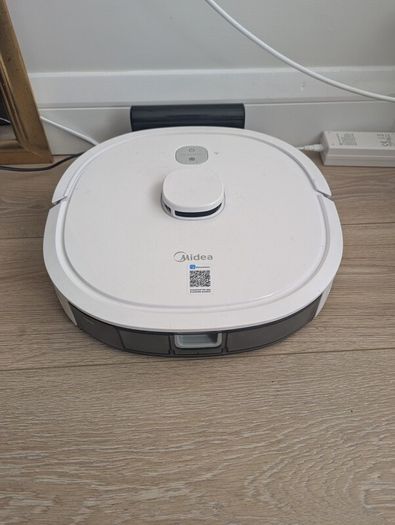 Midea M6 Robot Vacuum Cleaner