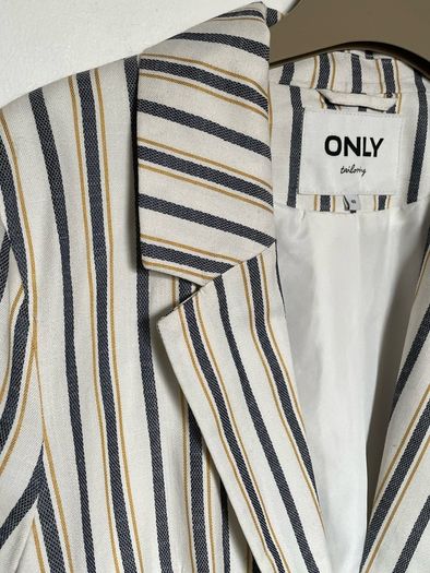 Only Tailoring Ladies striped blazer fully lined size Eur 40 - new