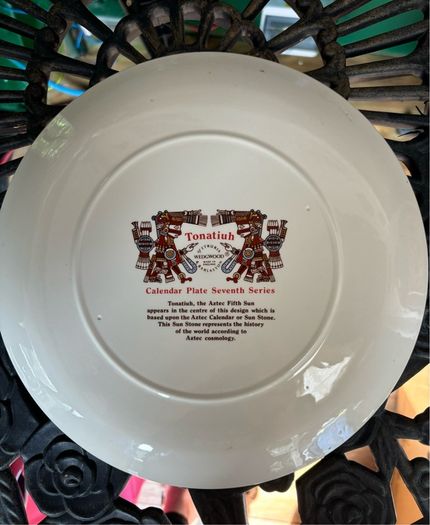 Vintage Wedgwood Of Etruria & Barlaston TONATIUH ( Aztec ) 1977 Calendar Plate