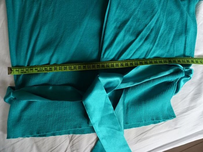 Zara Turquoise Top    Size L