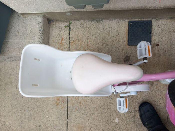 Kids unicorn bike size 14 inch wheels