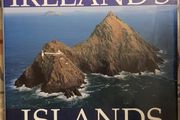Ireland's Islands: Landscape, Life &amp; Legends by Peter Somerville-Large