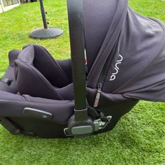Nuna Car seat