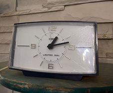 Vintage Metamec clock