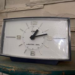 Vintage Metamec clock