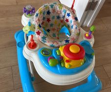 Babylo Baby walker (rarely used)