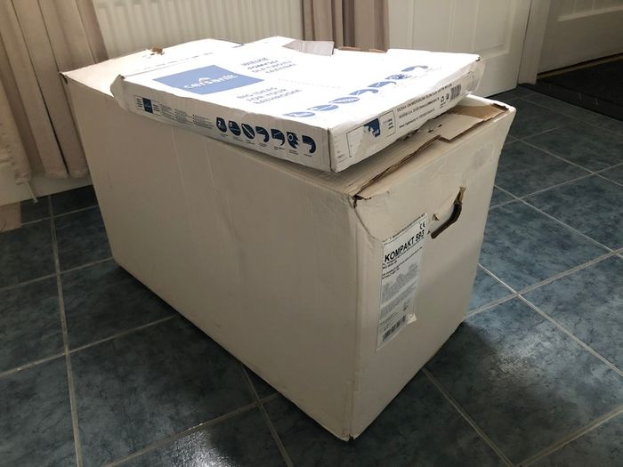 Brand new Cersanit WC & slim line soft close seat