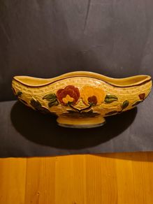 Vintage H J Wood Hand Painted Staffordshire  Indian Tree Window Vase. In Very Good Condition.