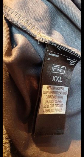 New Tee shirt XXL tag attached