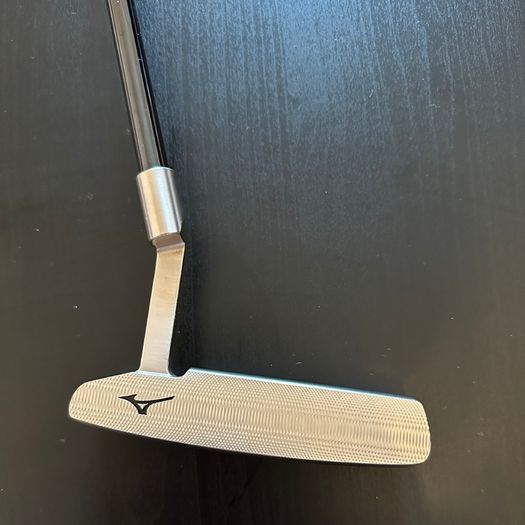 Mizuno M-Craft OMOI 02 putter Left Hand