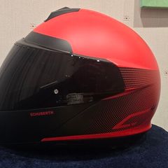 Schuberth C4