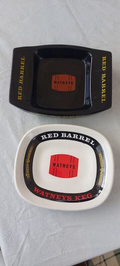 2 x vintage  advertising watneys red barrel ashtrays collectors items ,nice in any collectors collection,,sold as seen, see pictures for condition,