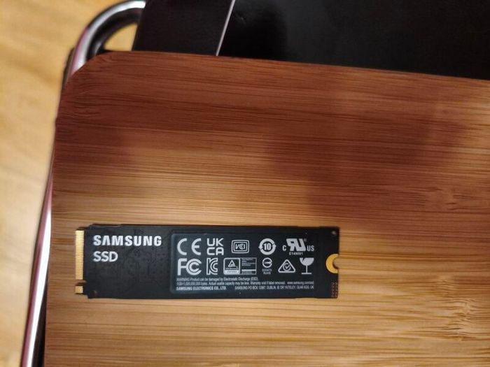 Samsung 990  Evo Plus 1 Tb Ssd